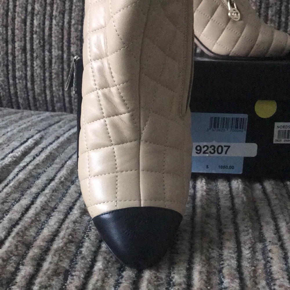 Shoes - Picture 4 of 4